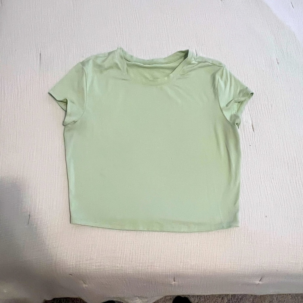 ALO Yoga Light Green Crop Top